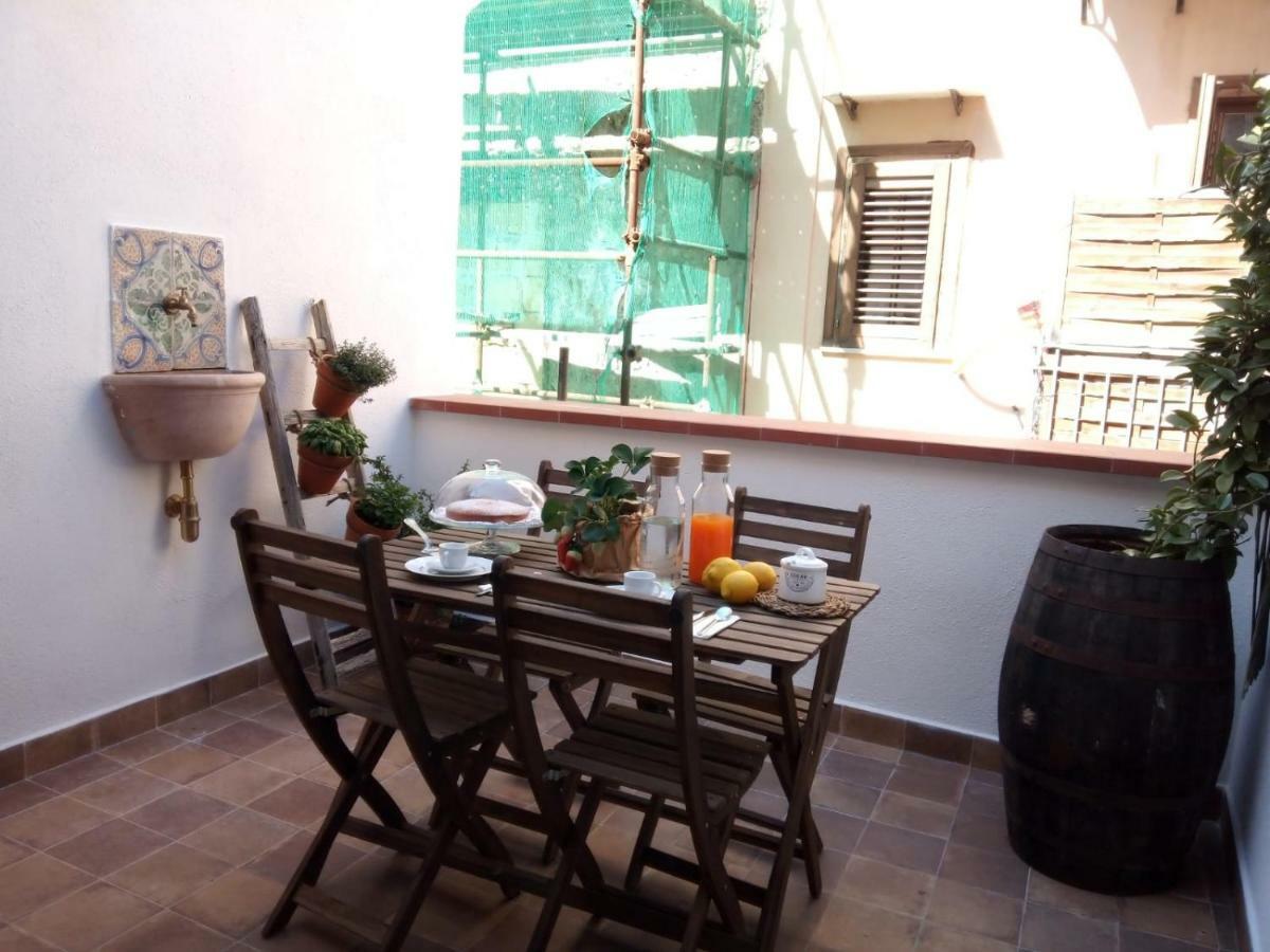 Il Terrazzino Sul Kemonia Apartment Palermo Ngoại thất bức ảnh