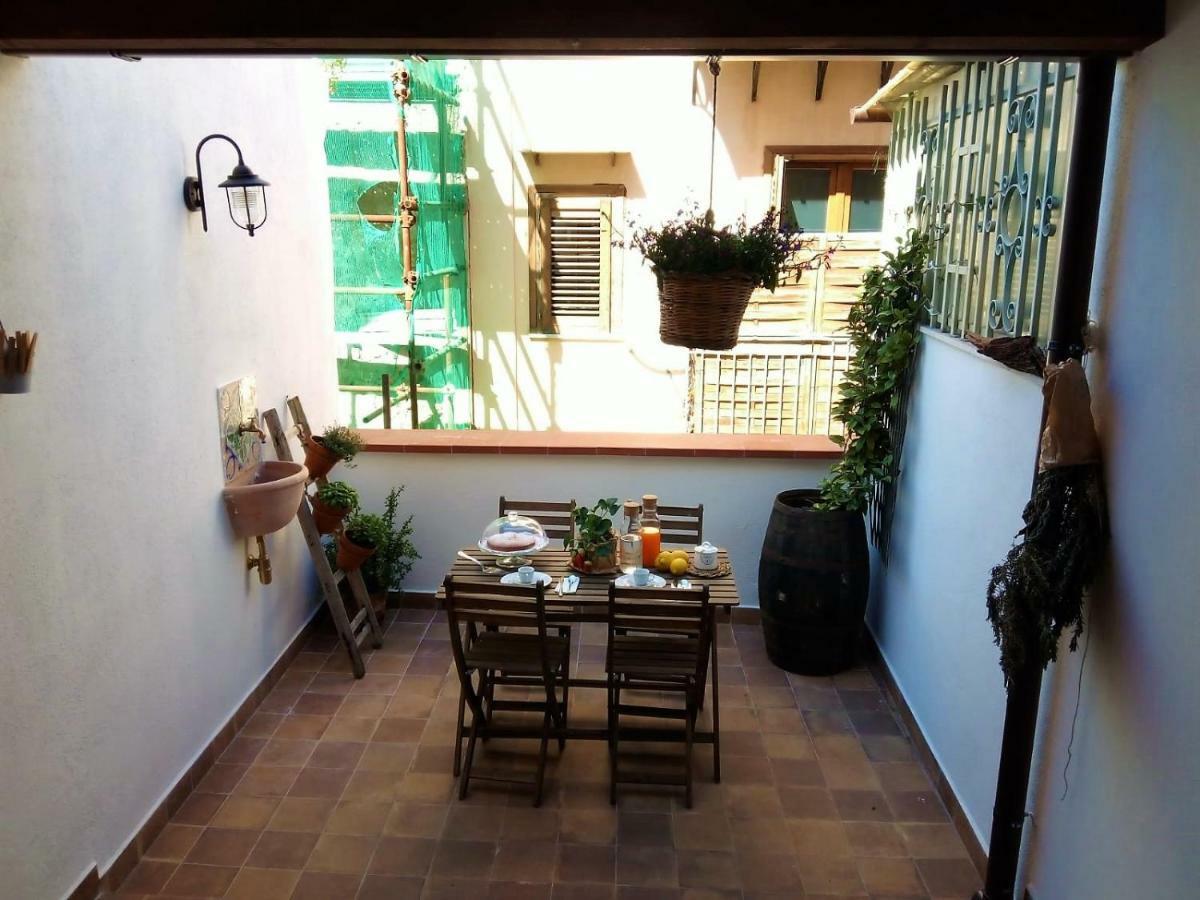 Il Terrazzino Sul Kemonia Apartment Palermo Ngoại thất bức ảnh